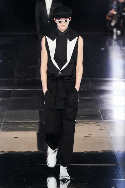 Look 5